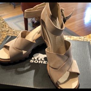Sorel Joanie Sandals *BRAND NEW*
